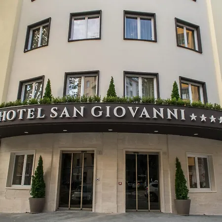 San Giovanni 4* ローマ