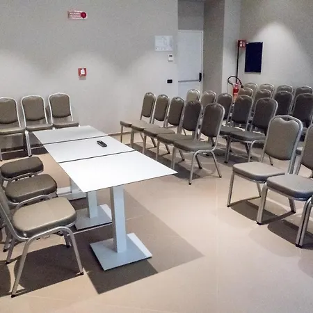 Lvg Hotel Collection - San Giovanni 4*